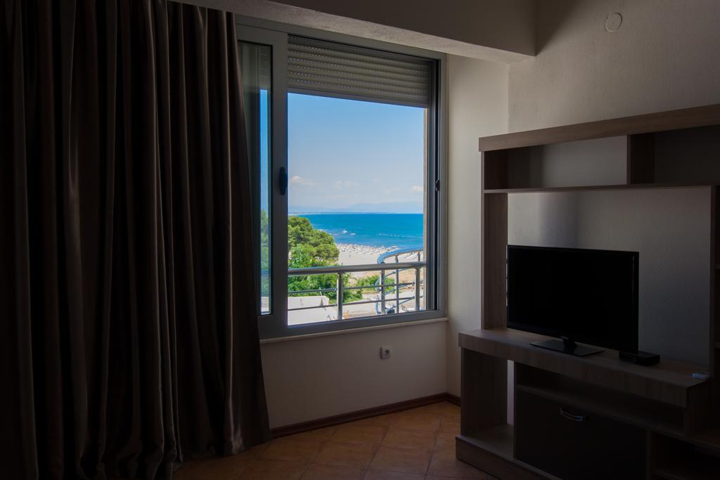 Art I Apartments Улцинь Екстер'єр фото